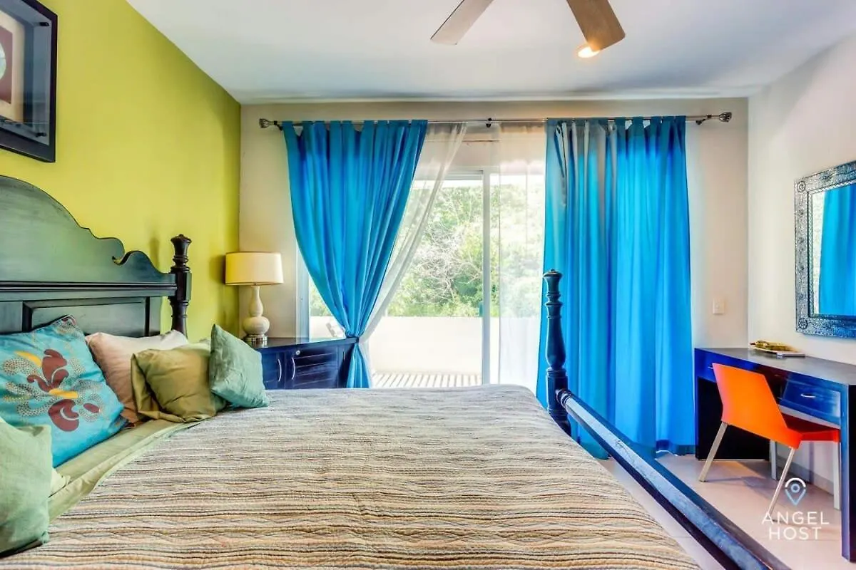 Holiday home New Tropical Vibe Condo With Roof Pool Beach 3 Blks Playa del Carmen